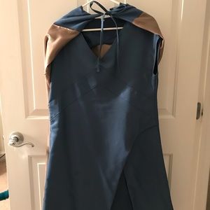 Daenerys Targaryen Large Costume dress & cape.